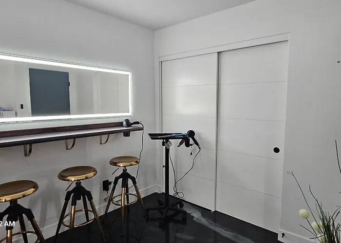 Walk 2 Old Town 4 Bathrooms 5 Bedrooms Golf Putting Pool Table 12 Min To Airport Сasa de vacaciones Scottsdale
