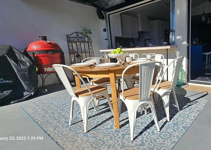 Сasa de vacaciones Walk 2 Old Town 4 Bathrooms 5 Bedrooms Golf Putting Pool Table 12 Min To Airport
